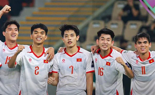 Xác nhận và kích hoạt tài khoản 32win11